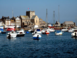 Barflor: typical fishing port, wearing of predilection of William the Conqueror